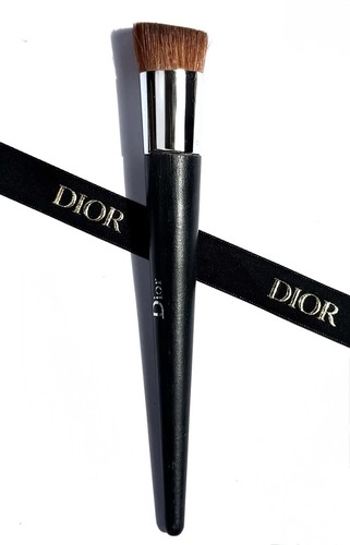 Dior fondotinta - fondotinta, backstage